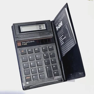 Calcolatrice Texas Instruments TI-608 vintage anni 80 - NUOVA - Foto 1 di 8