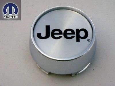 JEEP LIBERTY 2002 - 2007 TAPACUBOS TAPACUBOS CROMO INSIGNIA NEGRO 5 RADIOS NUEVO Foto 1 de 4