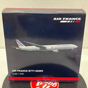 Gemini SOCATEC 1/400 Air France Boeing 777-300ER F-GSQC Diecast model GJAFR582 - Picture 1 of 22