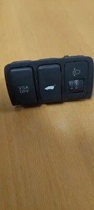 Honda Accord Mk7 2003-2008 Dashboard Boot Button - Picture 1 of 2