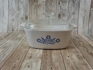 Cazuela Corning Ware azul aciano A-1 1/2-B, 1 1/2 cuartos con tapa Pyrex de colección - Imagen 1 de 8