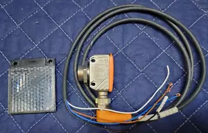 IFM Retro-reflective Sensor OGP281. Kit with cable and reflector. Oh So pretty! - Picture 1 of 7