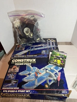 Lote vintage Fisher Price Space CONSTRUX. Juego de 2 piezas (leer más abajo) y 1,9 libras Foto 1 de 4