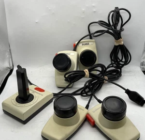 Vintage Commodore 64 Controller ungetestet - Bild 1 von 4