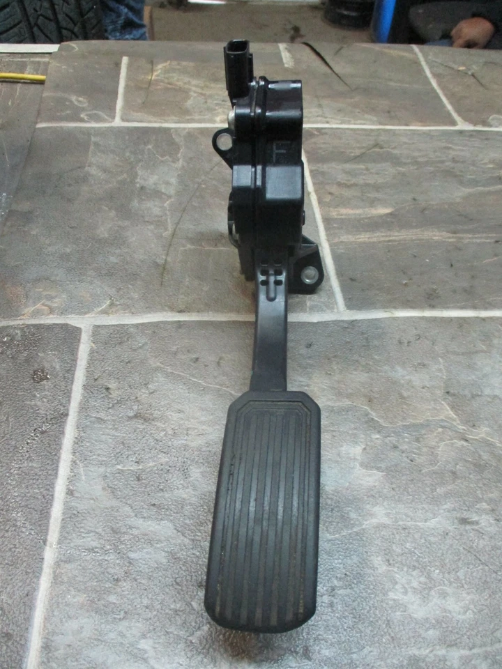 ✅ 06-12 2006-2012 TOYOTA RAV-4 PEDAL ACELERADOR DE GAS ELECTRÓNICO 3,5 L 2,4 L DOHC Foto 1 de 4