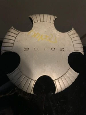 Buick LeSabre Le Sabre 2000 2001 tapacubos central tipo 1 9592923 4033 C007 Foto 1 de 3