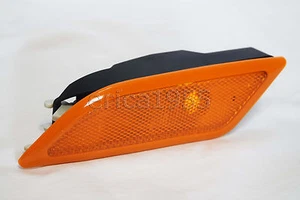 Front Corner Side Marker Signal Park Light Lamp Driver Side For 2012-2015 C250 - Picture 1 of 2