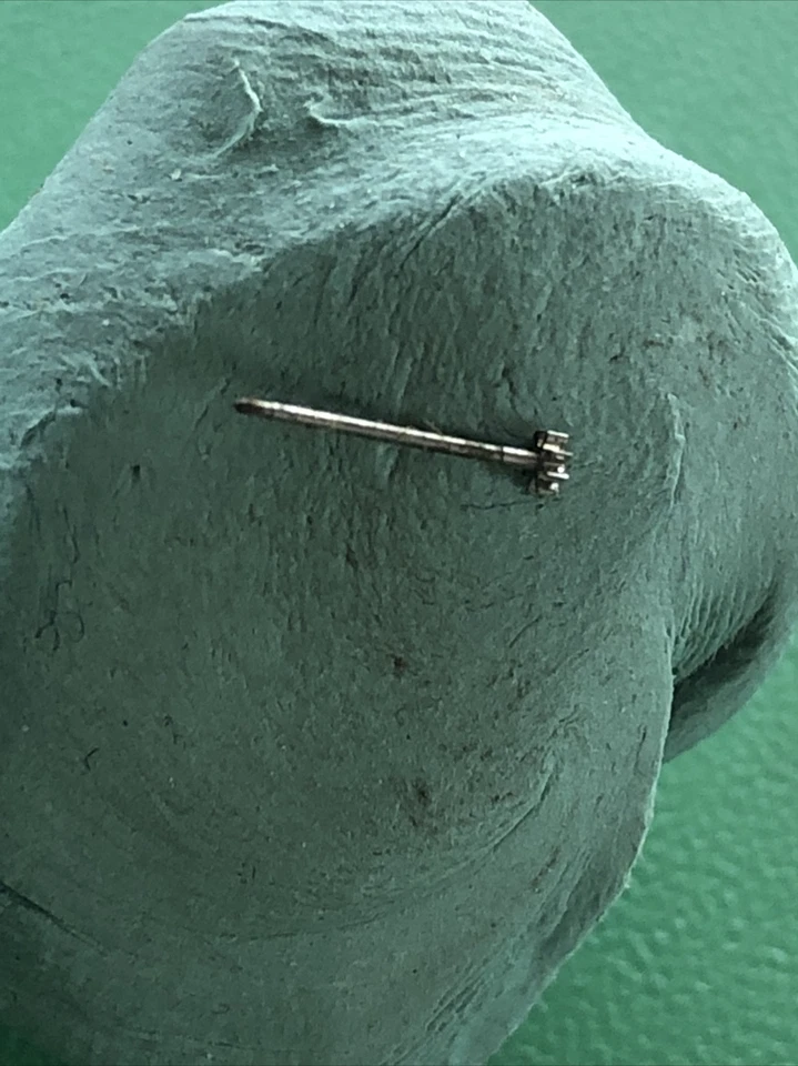 Kienzle Calibre  48/10 Pinion . X 1 Swiss Made Old New Stock Free Post - Image 1 of 1