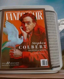 VANITY FAIR MAGAZINE.. HOLIDAY 2020-21 .. STEPHEN COLBERT..  - Bild 1 von 2