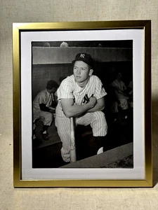 Mickey Mantle 8x10 Glass Framed B/W Photo Print New York Yankees Dugout (18) - Picture 1 of 12