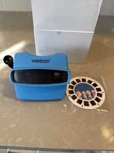 Weezer ViewMaster -Exclusive to the VIP Merch Package Voyage to Blue Planet Tour - Picture 1 of 5