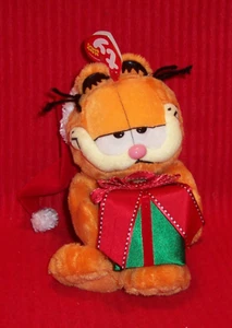 TY Garfield Santa Hat Holding Gift Plush - Picture 1 of 3