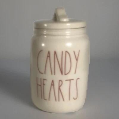 Bote crema para bebé Rae Dunn de Magenta San Valentín CANDY HEARTS con fuente roja Foto 1 de 4