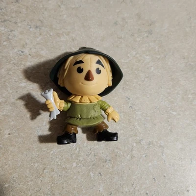 "EL MAGO DE OZ ESPANTAPÁJAROS PEQUEÑA FIGURA DE ACCIÓN JUGUETE DE PLÁSTICO" Foto 1 de 3