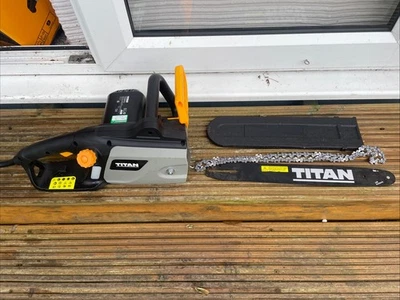 Titan TTL758CHN 230V 2000W Corded Electric Chainsaw !!!  - Image 1 of 4