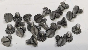 Lot of 25 NOS OMC OEM EVINRUDE JOHNSON SCREWS Part# 0510297 510297 - Picture 1 of 2