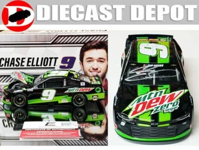 AUTOGRAPHED CHASE ELLIOTT 2020 MOUNTAIN DEW ZERO   1/24 ACTION W/COA - Image 1 of 4