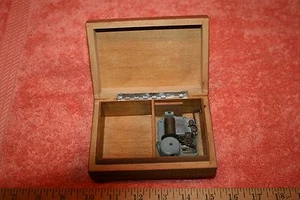 Vintage Wind Up Jewelry Box Swiss Musical Mov. Lador Torna a Sorrento Italy - Picture 1 of 1