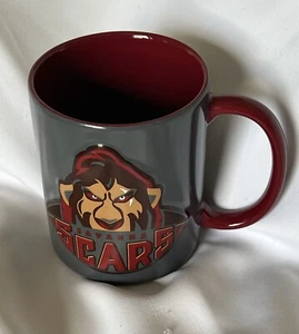Taza de café Savanna Scars Football Lion King cerámica en relieve parques de Disney - Imagen 1 de 6