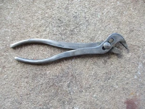 INDESTRO #3411 SMALL ADJUSTABLE IGNITION PLIERS MADE IN USA - Picture 1 of 12