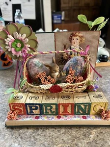 Ooak Spring Assemblage With Vintage Items - Picture 1 of 11