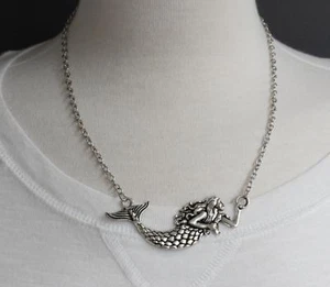Silver mermaid necklace pendant 19" long chain sea siren big pendant tail fin - Picture 1 of 7
