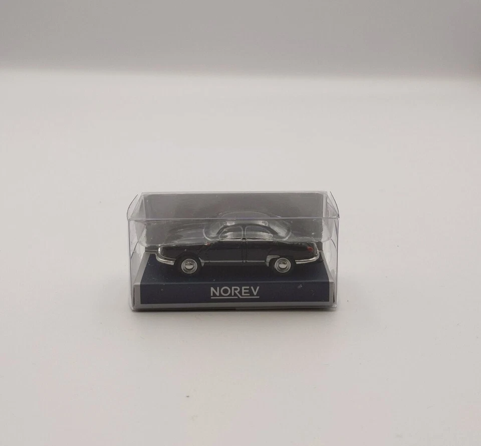 Norev 451897 1:87 Panhard Dyna Z12 1957 黑色。 — 第 1/1 张图片
