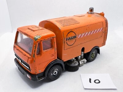 CORGI TOYS C1117/1 MERCEDES FAUN AK435 ROAD SWEEPER STREET CLEANER LORRY DIECAST - Image 1 of 4