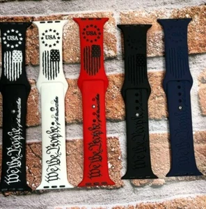 TSB "WE THE PEOPLE" Distressed Engraved Silicone Watch Band Strap Comp/ Apple - Photo 1 sur 15