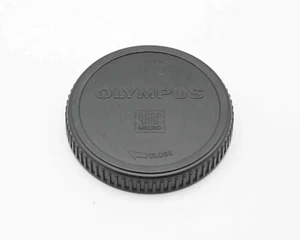 Genuine Olympus LR-2 Rear Lens Cap for Micro Four Thirds Lenses M-4/3 (#17836) - Picture 1 of 2