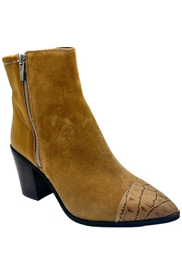 Donald Pliner Women's Waldon Leather Bootie Caramel - Image 1 of 3