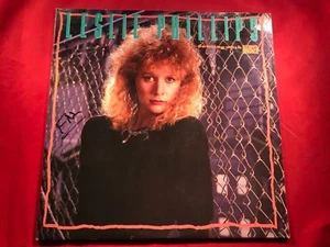 Q-64 LESLIE PHILLIPS Dancing With Danger - 1984 - SPCN 7-01-680206-X - RECORD - Imagen 1 de 6