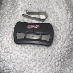 OEM Genie GITR-3 Intellicode 3-button Garage Door Opener Remote Control - Picture 1 of 3