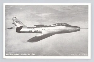 Postal Republic F-84F Thunderjet Jet Fighter de la Fuerza Aérea de los Estados Unidos - Imagen 1 de 2