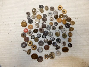 LARGE ASSORTMENT ANTIQUE METAL ADVERTISING BUTTONS OVERALLS WORK JEANS - Picture 1 of 6