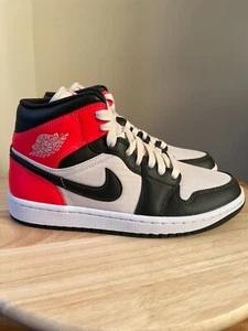 Nike Air Jordan 1 Mid SE Newsprint LT Orewood DQ6078-100 Women’s 8.5 Men’s 7 NEW - Picture 1 of 10