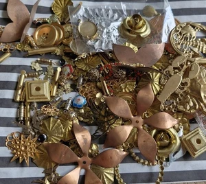 VINTAGE Jewellery MIXED BAG LOT Beautiful Stones Stampings - Picture 1 of 6