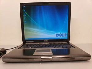 Portatile vintage Dell Latitude D520 15" Core2 Duo 1,66 GHz 1 GB 80 GB Win XP Pro - Foto 1 di 21