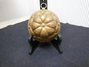 Vintage 4 1/4" Fluted Round Copper Mold, Tin Lined, Unsigned, Hand Hammered - Picture 1 of 10