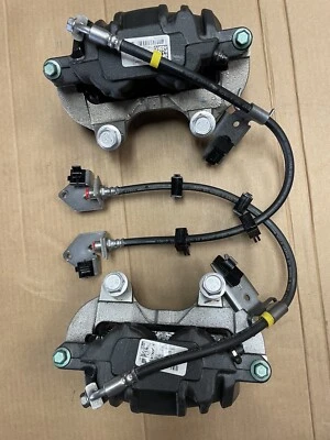 Juego calibre delantero Dodge Charger R/T 2020 5,7 litros retirado de Dodge con 15 k. Foto 1 de 4