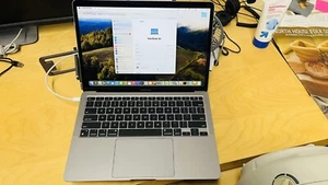 MacBookAir 13.3” MGN63LL/A - (Apple M1 - 3.2Ghz – 16GB Ram – 1TB SSD) - Picture 1 of 6