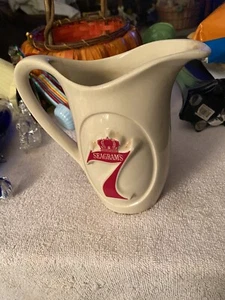 Vintage Seagrams Seven Crown Whiskey Bar Pub 3-D Pitcher Vintage - Picture 1 of 7