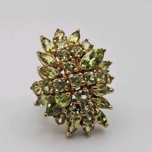 ๐ Peridot Cluster Cocktail Ring 925 Sterling Silver w/ Gold Plating | Size 4.75 - Picture 1 of 13