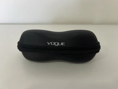Auténtico estuche para gafas/gafas de sol con cremallera semidura Vogue tamaño mediano-grande NEGRO Foto 1 de 3