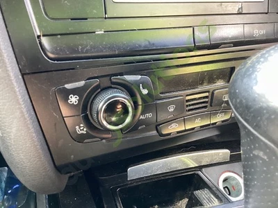 AUDI A4 AVANT MK4 2008-2011 HEATER CONTROL PANEL - Image 1 of 4