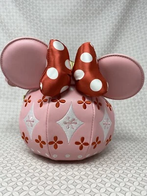 迪士尼 Loungefly Stitch Shoppe 米妮老鼠装饰斜挎包粉色假日 — 第 1/4 张图片