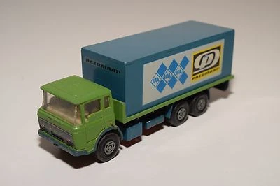CAMION MATCHBOX DAF AVEC CONTAINER VERT EXCELLENT ÉTAT REPEINT - Photo 1/4