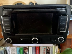 VW RNS 315 DAB+ TOUCHSCREEN BLUETOOTH SAT NAV RETROFIT KIT T5.1 CADDY GOLF POLO - Picture 1 of 11
