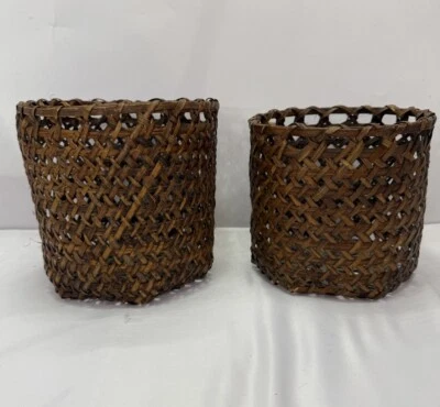 VTG Japanese Ikebana Hana Kago Bamboo Basket Nesting Set Of 2 6” & 5.5” - Image 1 of 4