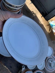 Oval Vegetable serving bowl, Noritake CUMBERLAND - Picture 1 of 3